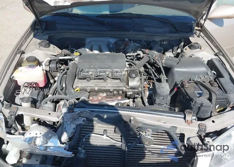 2000 Toyota Camry Le V6 z USA, uszkodzony, nr VIN 4T1BF22K7YU942757